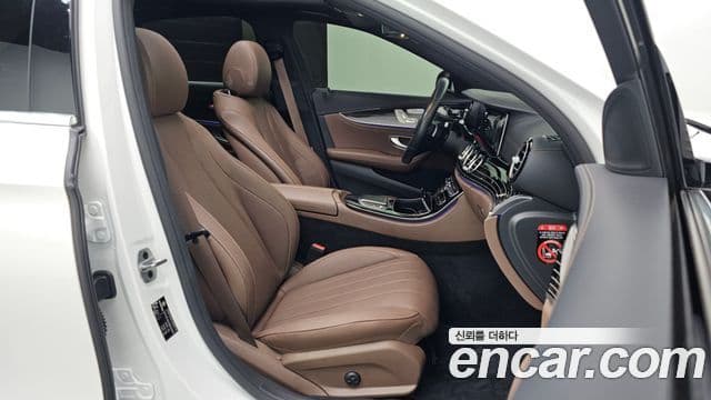 Mercedes-Benz E-Class 2021 — Şəkil 15/20