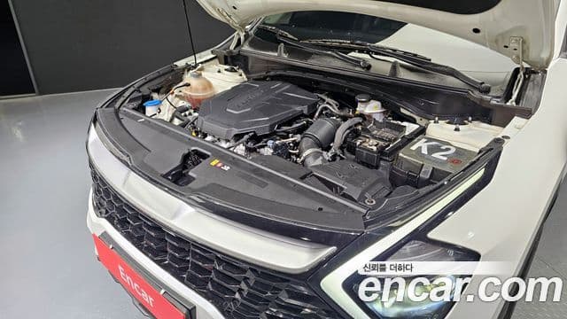 Kia Sportage 2022 — ფოტო 2/20