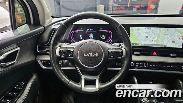Kia Sportage 2022 — ფოტო 16/20