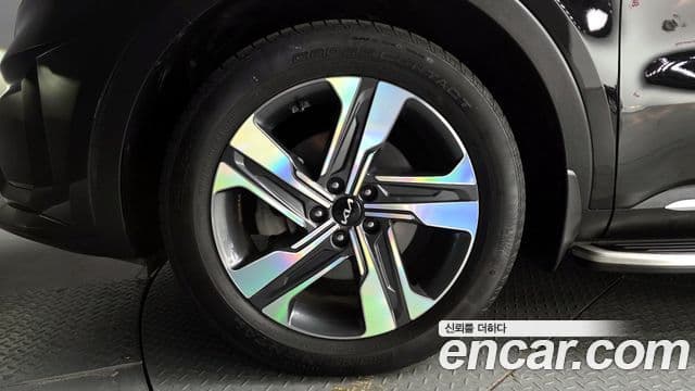 Kia Sorento 2022 — ფოტო 4/20