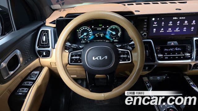 Kia Sorento 2022 — ფოტო 13/20