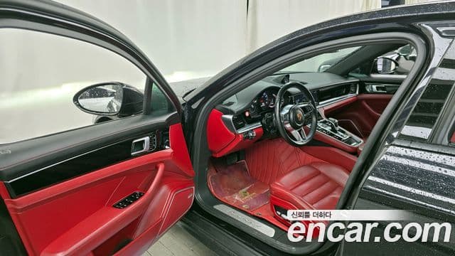 Porsche Panamera 2018 — Şəkil 10/20