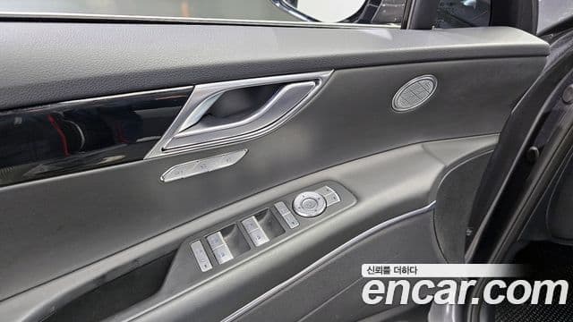 Genesis GV80 2020 — Şəkil 14/20