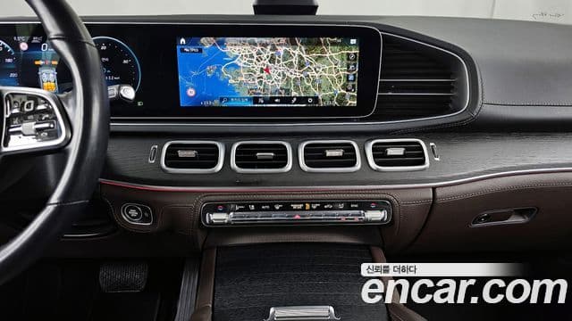 Mercedes-Benz GLE-Class 2023 — Şəkil 14/20