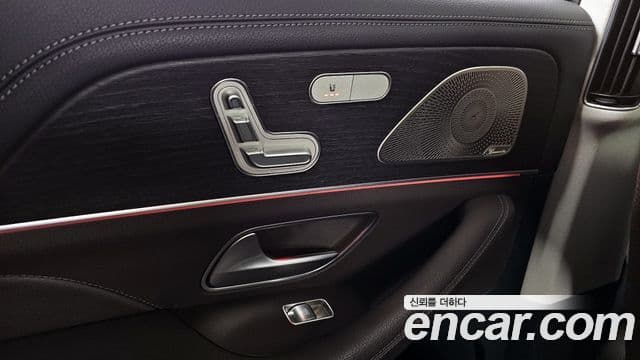 Mercedes-Benz GLE-Class 2023 — Şəkil 18/20