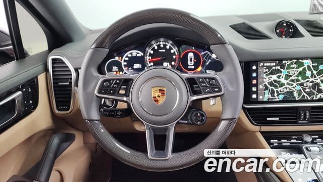 Porsche Cayenne 2022 — Şəkil 13/20