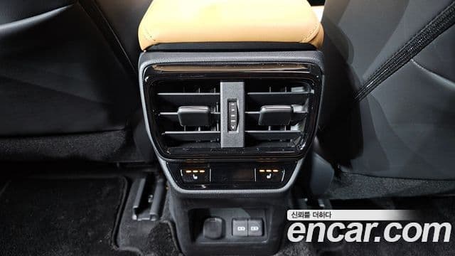 Lexus NX350h 2024 — ფოტო 17/20