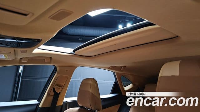 Lexus NX350h 2024 — ფოტო 19/20