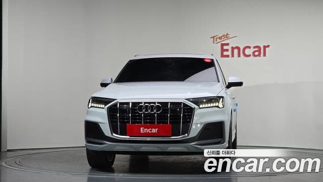 Audi Q7 2022 — Şəkil 3/20