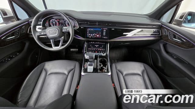 Audi Q7 2022 — Şəkil 7/20