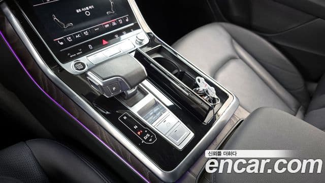 Audi Q7 2022 — Şəkil 9/20
