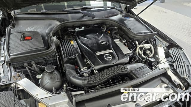 Mercedes-Benz GLC-Class 2019 — Photo 2/20