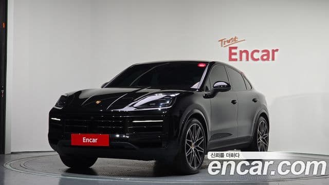 Porsche Cayenne 2023 — ფოტო 1/20