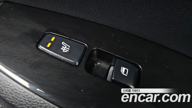 Kia Seltos 2023 — ფოტო 9/20