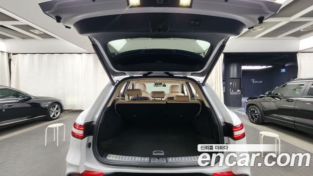 Genesis GV70 2023 — фото 20 из 20