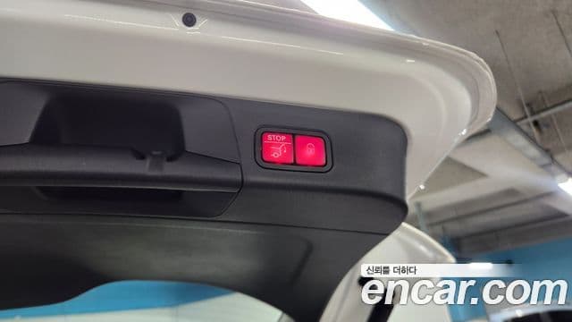 Mercedes-Benz EQB 2025 — Şəkil 9/19