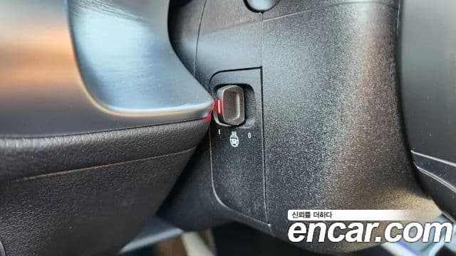 Mercedes-Benz EQB 2025 — Şəkil 11/19