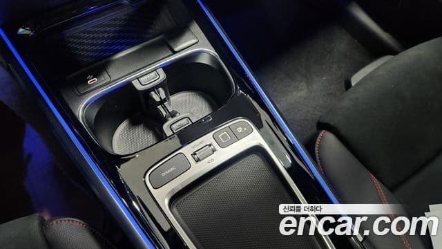 Mercedes-Benz EQB 2025 — Şəkil 19/19