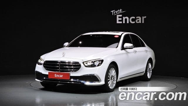 Mercedes-Benz E-Class 2022 — Şəkil 1/20