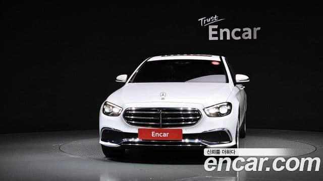 Mercedes-Benz E-Class 2022 — Şəkil 3/20