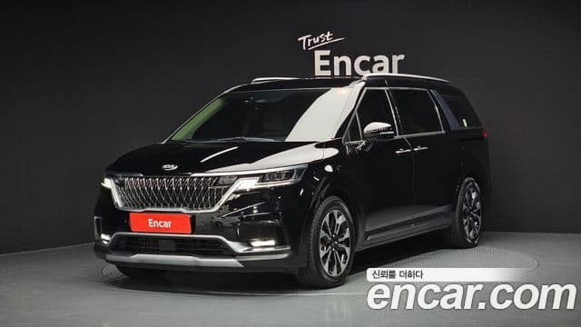 Kia Carnival 2021 — ფოტო 1/20