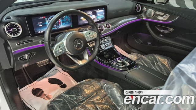 Mercedes-Benz E-Class 2020 — ფოტო 10/20