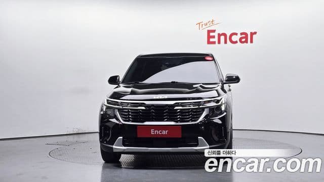 Kia Seltos 2022 — ფოტო 3/20