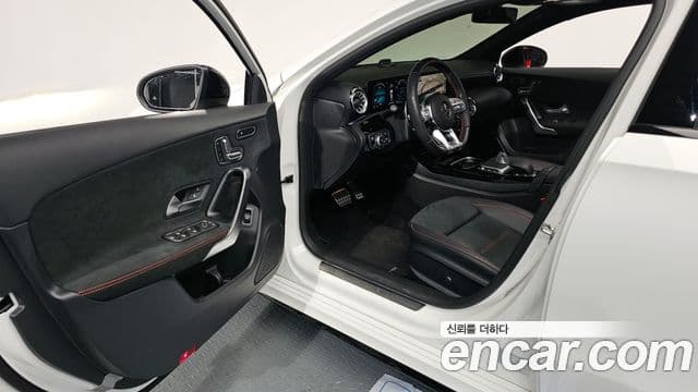 Mercedes-Benz A-Class 2022 — Şəkil 10/20