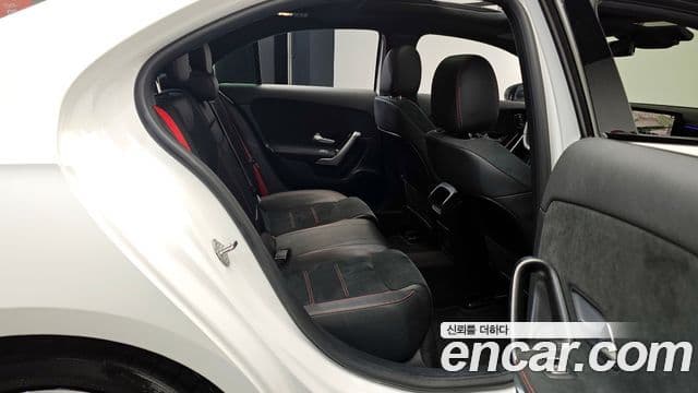 Mercedes-Benz A-Class 2022 — Şəkil 12/20