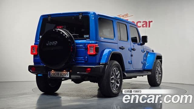 Jeep Wrangler 2022 — Şəkil 2/20