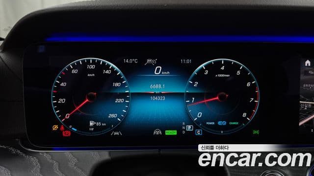 Mercedes-Benz CLS-Class 2020 — ფოტო 8/20