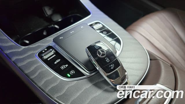 Mercedes-Benz CLS-Class 2020 — фото 9 из 20