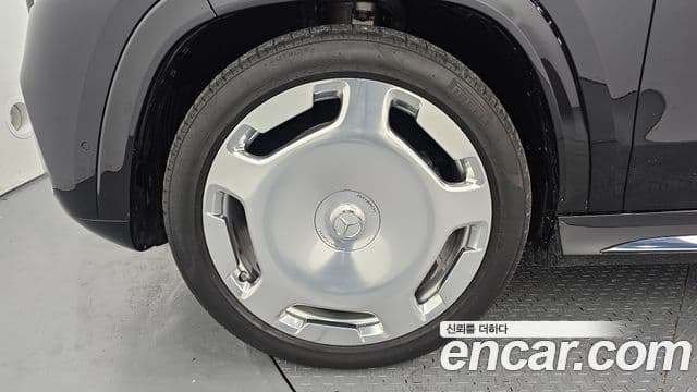 Mercedes-Benz GLS-Class 2024 — ფოტო 4/20