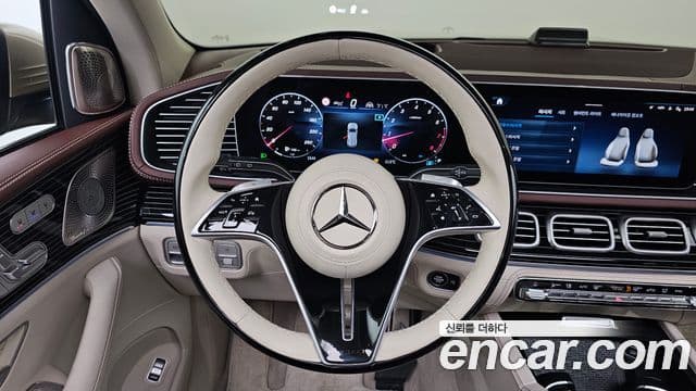 Mercedes-Benz GLS-Class 2024 — ფოტო 13/20