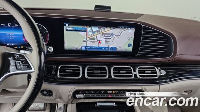 Mercedes-Benz GLS-Class 2024 — ფოტო 14/20