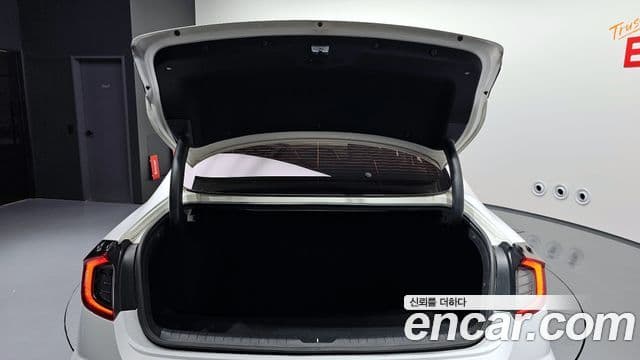 Hyundai Sonata Hybrid 2022 — Photo 18/20