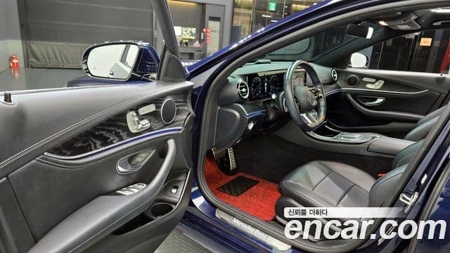 Mercedes-Benz E-Class 2020 — Şəkil 11/20