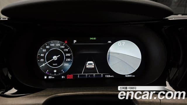 Kia K5 2022 — Şəkil 8/20