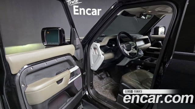 Land Rover Defender 2021 — Şəkil 10/20