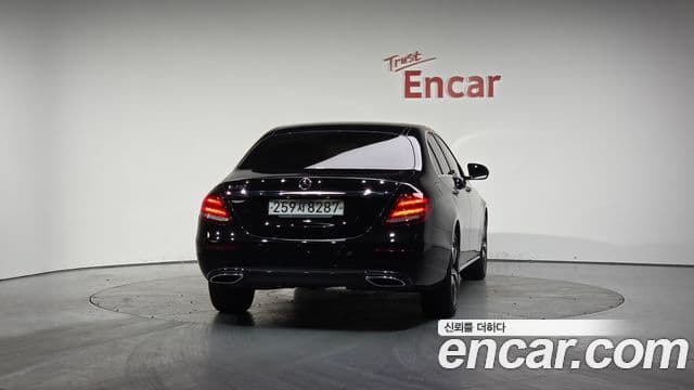 Mercedes-Benz E-Class 2020 — Şəkil 4/20