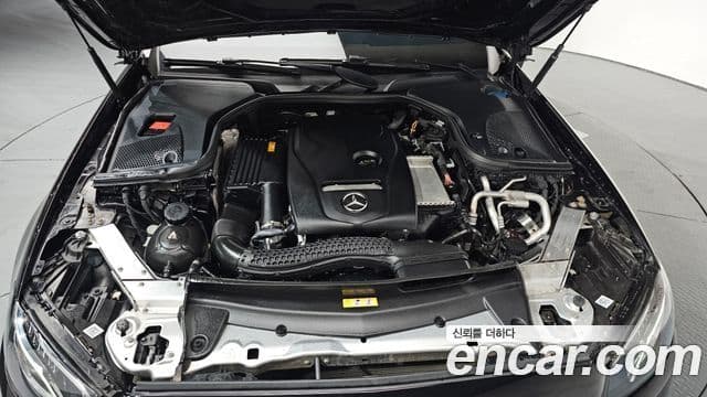 Mercedes-Benz E-Class 2020 — Şəkil 6/20