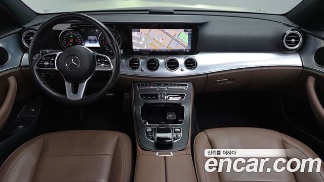 Mercedes-Benz E-Class 2020 — Şəkil 11/20