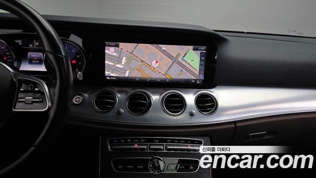 Mercedes-Benz E-Class 2020 — Şəkil 15/20