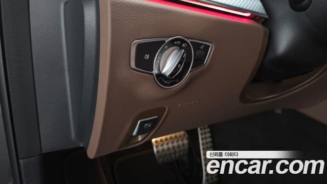 Mercedes-Benz E-Class 2020 — Şəkil 17/20