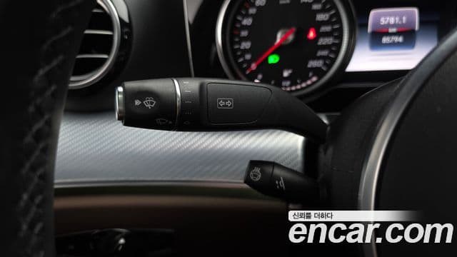 Mercedes-Benz E-Class 2020 — Şəkil 18/20