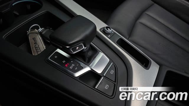 Audi A5 2023 — Şəkil 9/20