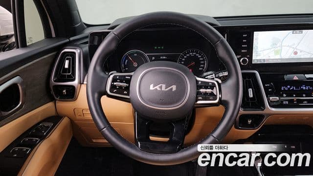 Kia Sorento 2021 — ფოტო 13/20