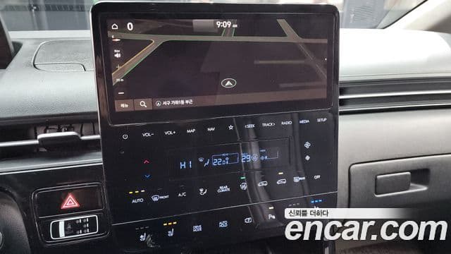 Hyundai Staria 2021 — Фото 14/20
