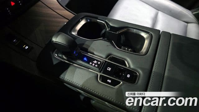 Lexus LM 2024 — Şəkil 9/20