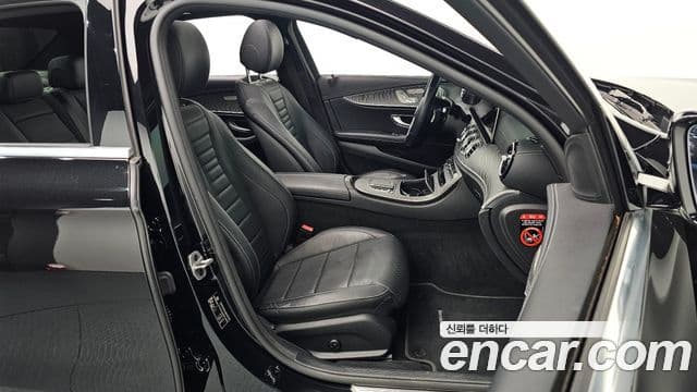 Mercedes-Benz E-Class 2021 — ფოტო 10/20
